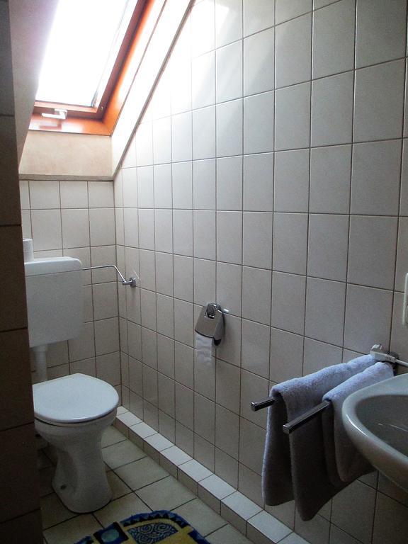 Gastehaus Kranzfelder Ξενοδοχείο Zusmarshausen Εξωτερικό φωτογραφία